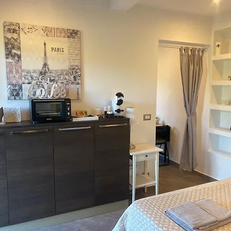 Feriehus La Casetta Nel Borgo Di *